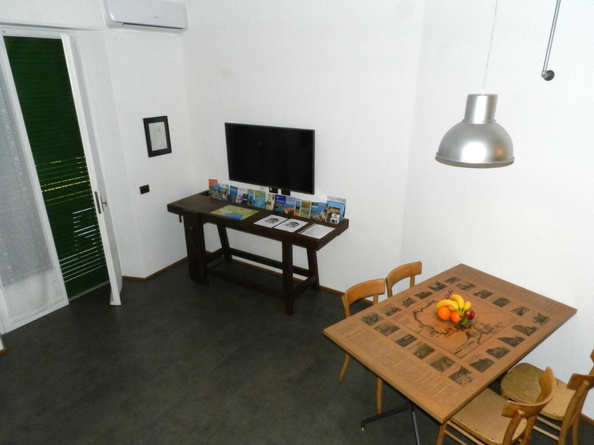 2Nd Floor - 5 Terre Apartment ลาสเปเซีย ภายนอก รูปภาพ